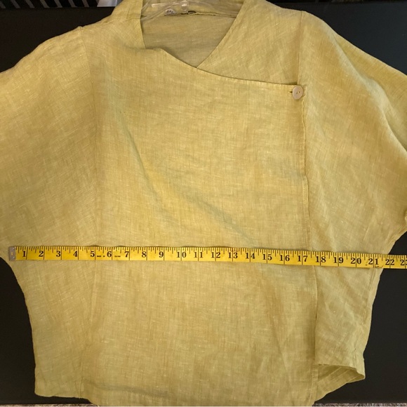 Linen Top by Chalet et’ ceci, Yellow and Olive Green Hues. Loose Fit - Picture 11 of 11
